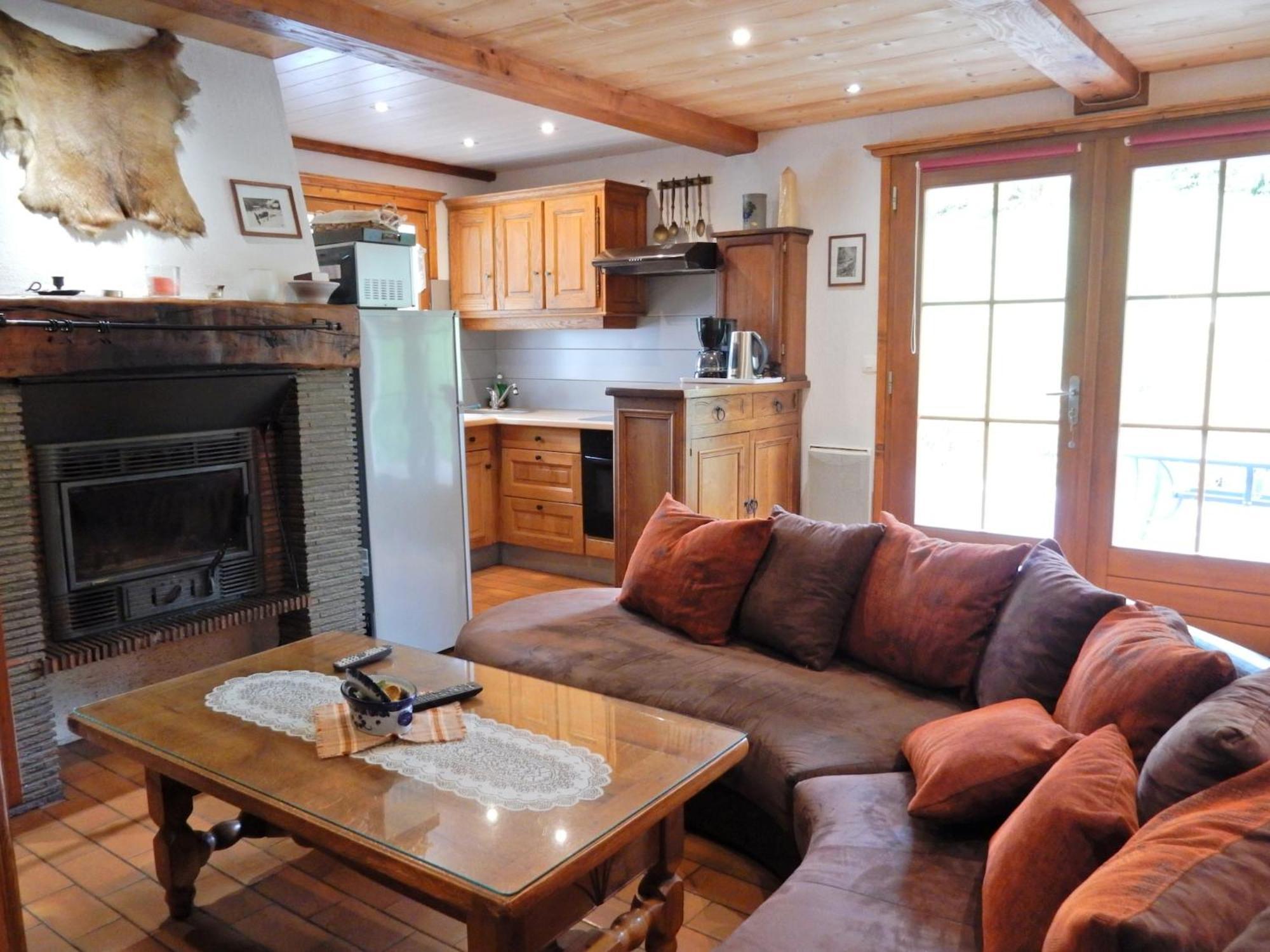Charming Chalet In Ventron With Terrace Exterior foto