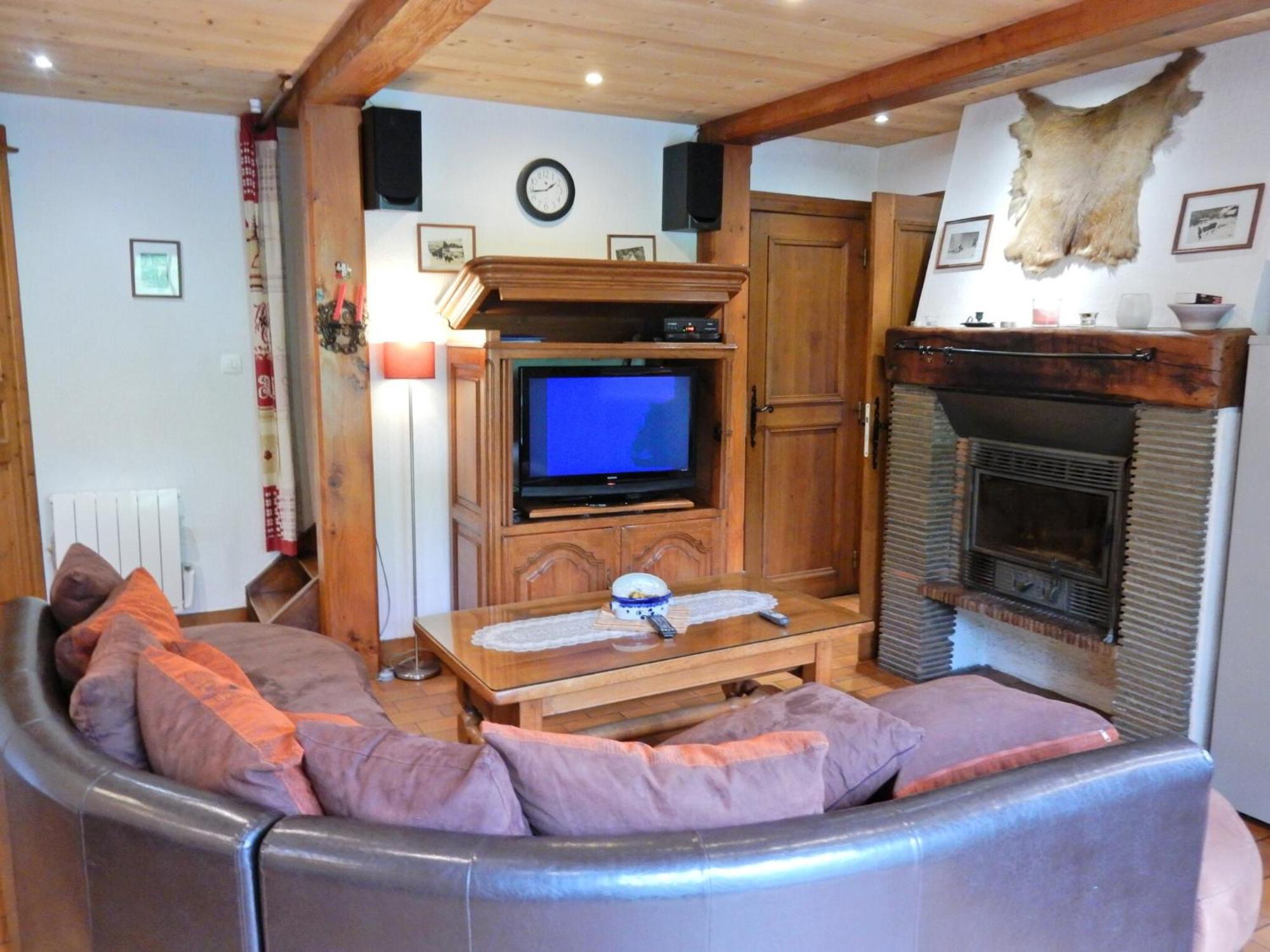 Charming Chalet In Ventron With Terrace Exterior foto