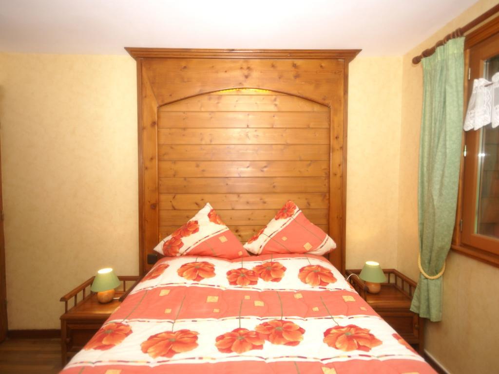Charming Chalet In Ventron With Terrace Exterior foto